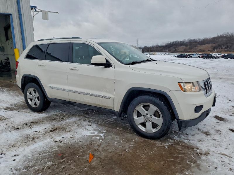 Photo 4 from auction – 2012 JEEP GRAND CHER with VIN 1C4RJFAG4CC189533