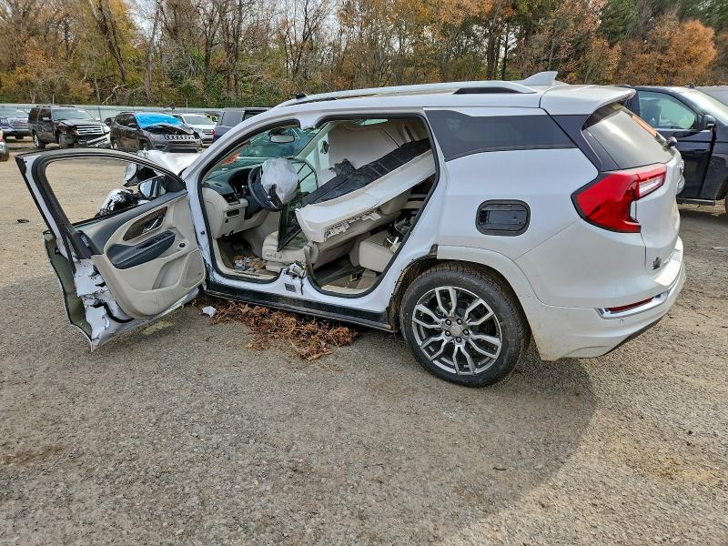 Photo 2 from auction – 2022 GMC TERRAIN with VIN 3GKALXEV8NL277146