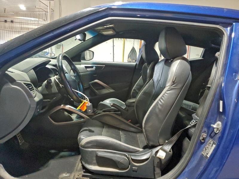 Photo 7 from auction – 2016 HYUNDAI VELOSTER T with VIN KMHTC6AE8GU292013
