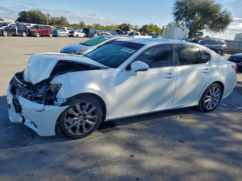 LEXUS GS 350 2014 with VIN JTHBE1BL6E5029048 - Photo from auction
