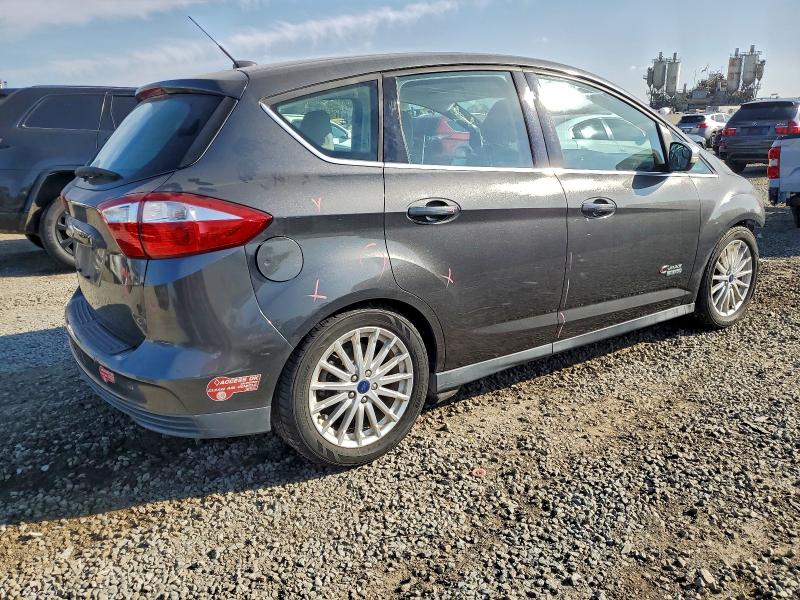 Photo 3 from auction – 2016 FORD C-MAX PREM with VIN 1FADP5CU5GL106872