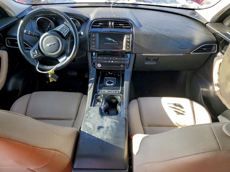 Photo 8 from auction – 2017 JAGUAR F-PACE PRE with VIN SADCJ2BN6HA092711