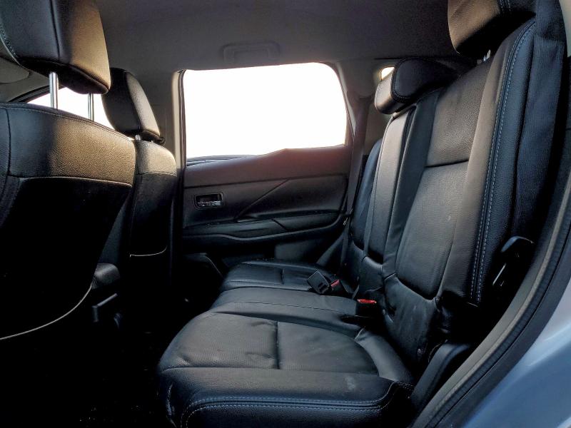 Photo 11 from auction – 2017 MITSUBISHI OUTLANDER with VIN JA4AZ3A31HZ031327