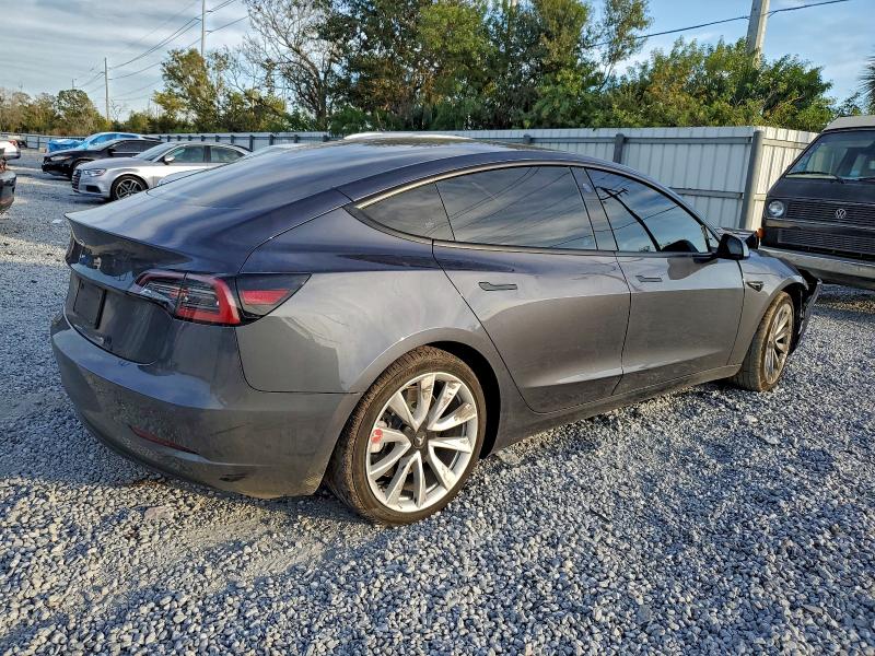 Photo 3 from auction – 2022 TESLA MODEL 3 with VIN 5YJ3E1EA3NF293956