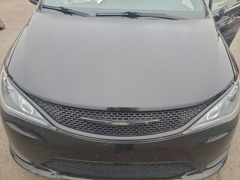 Photo 11 from auction – 2019 CHRYSLER PACIFICA T with VIN 2C4RC1BG9KR532192