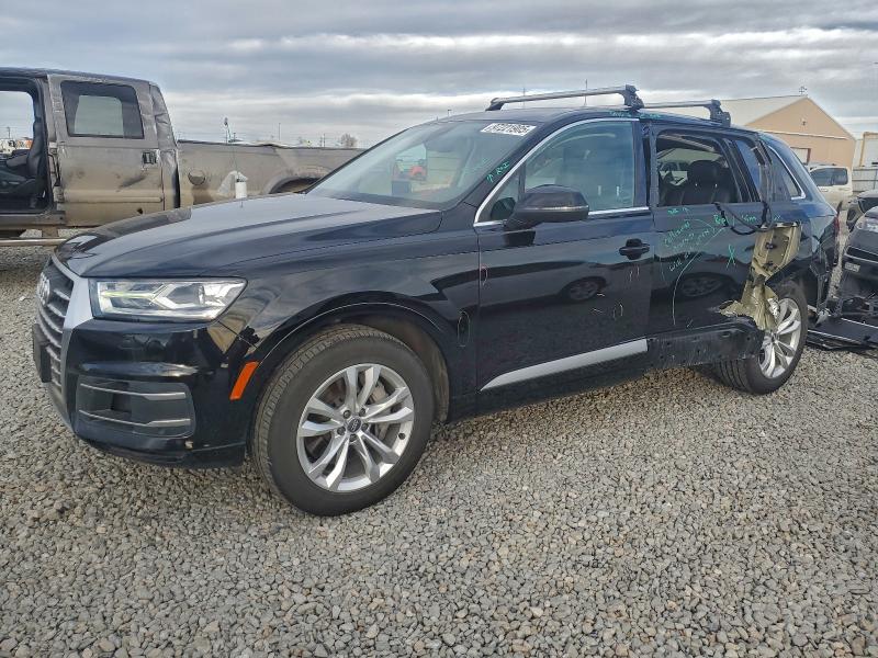 AUDI Q7 2019 with VIN WA1AAAF71KD034935 - Photo from auction
