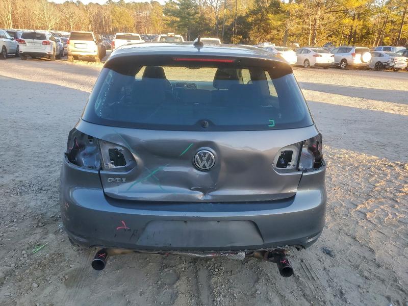Photo 6 from auction – 2011 VOLKSWAGEN GTI with VIN WVWEV7AJ8BW065458