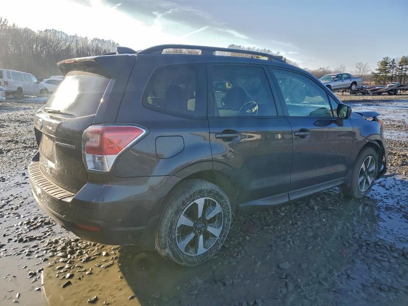 Photo 3 from auction – 2018 SUBARU FORESTER 2 with VIN JF2SJAEC3JH528179