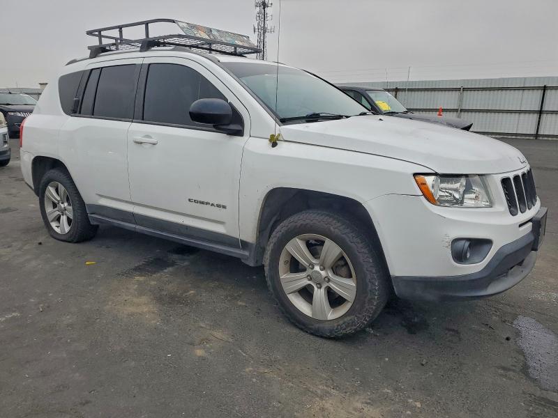 Photo 4 from auction – 2012 JEEP COMPASS SP with VIN 1C4NJCBA8CD618156