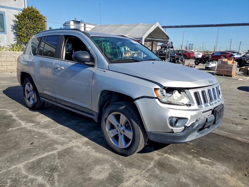 Photo 4 from auction – 2011 JEEP COMPASS SP with VIN 1J4NT1FB9BD195078