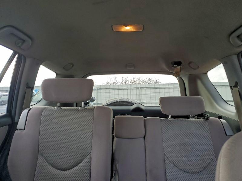 Photo 10 from auction – 2007 TOYOTA RAV4 with VIN JTMZD33V675058549