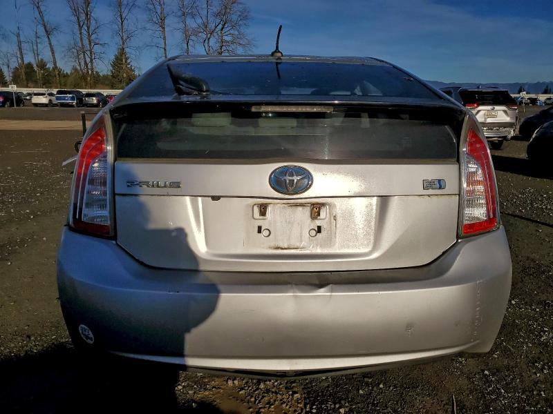 Photo 6 from auction – 2012 TOYOTA PRIUS with VIN JTDKN3DU4C5537602