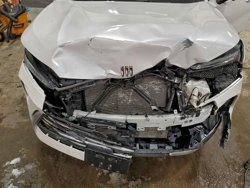 Photo 11 from auction – 2024 BUICK ENVISION P with VIN LRBFZME48RD075908