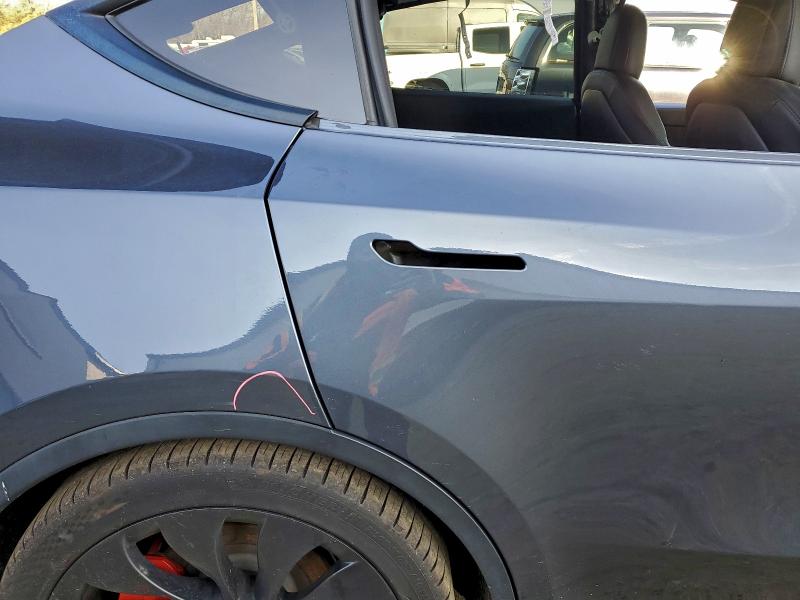 Photo 10 from auction – 2022 TESLA MODEL Y with VIN 7SAYGDEF6NF538846