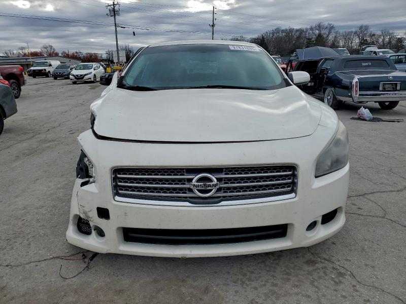 Photo 5 from auction – 2009 NISSAN MAXIMA S with VIN 1N4AA51E09C804745