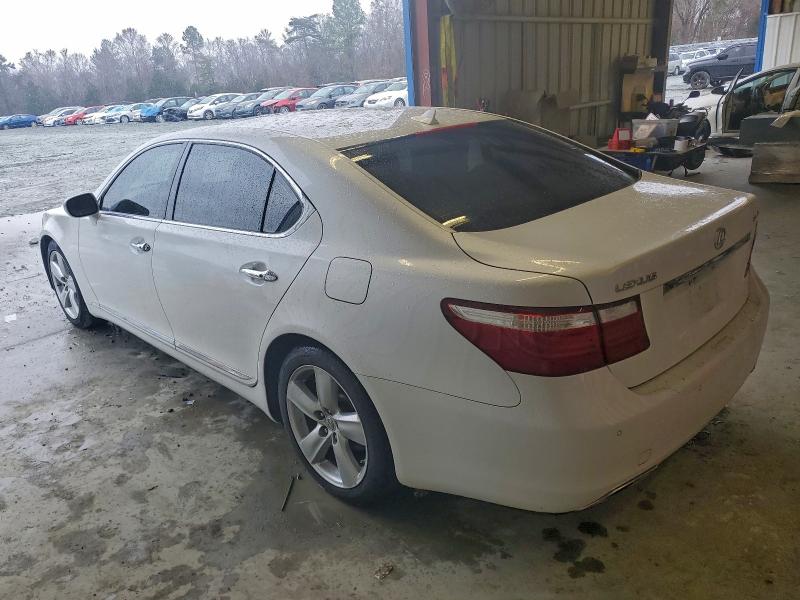 Photo 2 from auction – 2009 LEXUS LS 460L with VIN JTHGL46F595036595