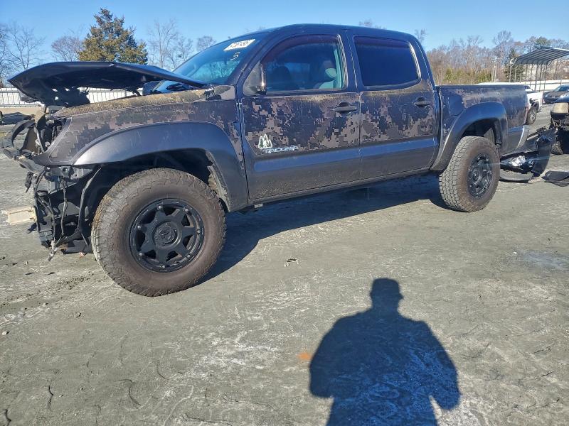 Photo 1 from auction – 2014 TOYOTA TACOMA DOU with VIN 5TFLU4EN4EX084139