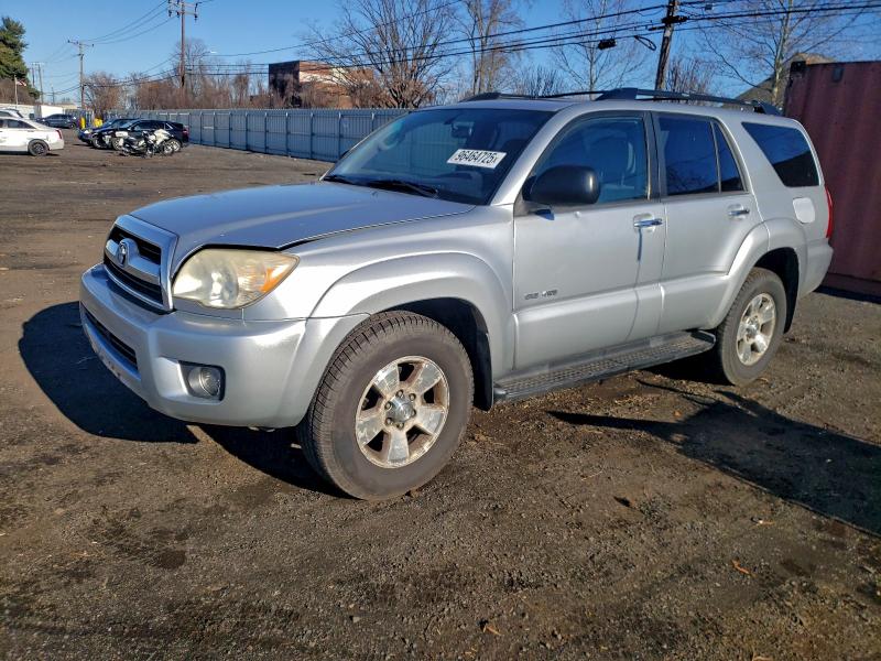 TOYOTA 4RUNNER SR 2008 with VIN JTEBU14R18K021267 - Photo from auction