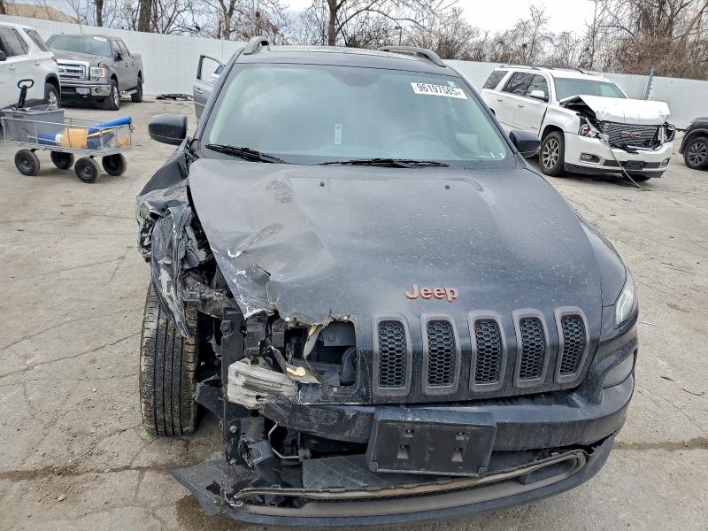 Photo 5 from auction – 2016 JEEP CHEROKEE L with VIN 1C4PJMCB8GW301283