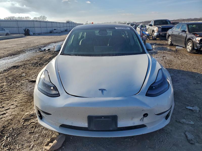 Photo 5 from auction – 2022 TESLA MODEL 3 with VIN 5YJ3E1EA7NF143879