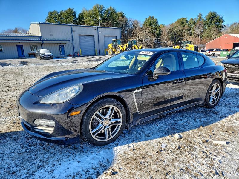 PORSCHE PANAMERA 2 2013 with VIN WP0AA2A72DL015161 - Photo from auction