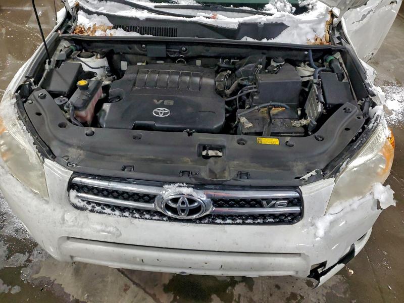Photo 12 from auction – 2007 TOYOTA RAV4 LIMIT with VIN JTMZK31V675014513