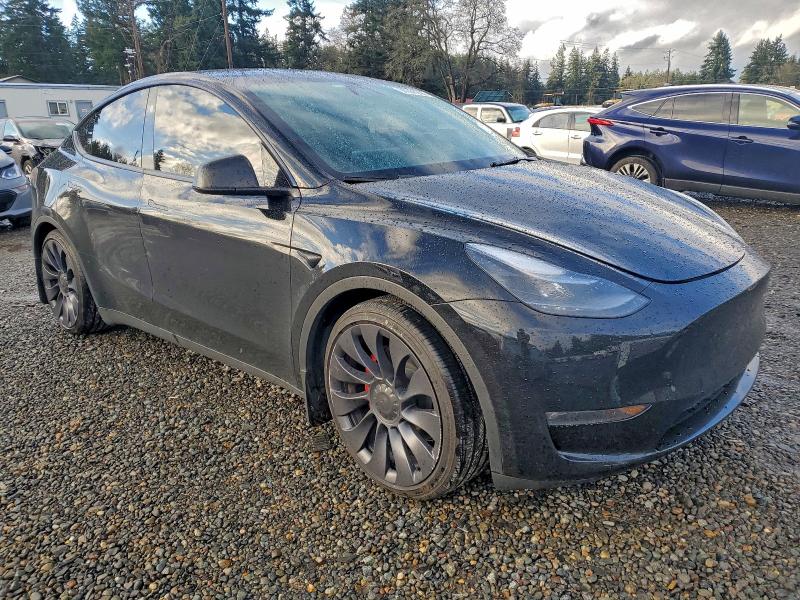 Photo 4 from auction – 2024 TESLA MODEL Y with VIN 7SAYGDEF6RF061129