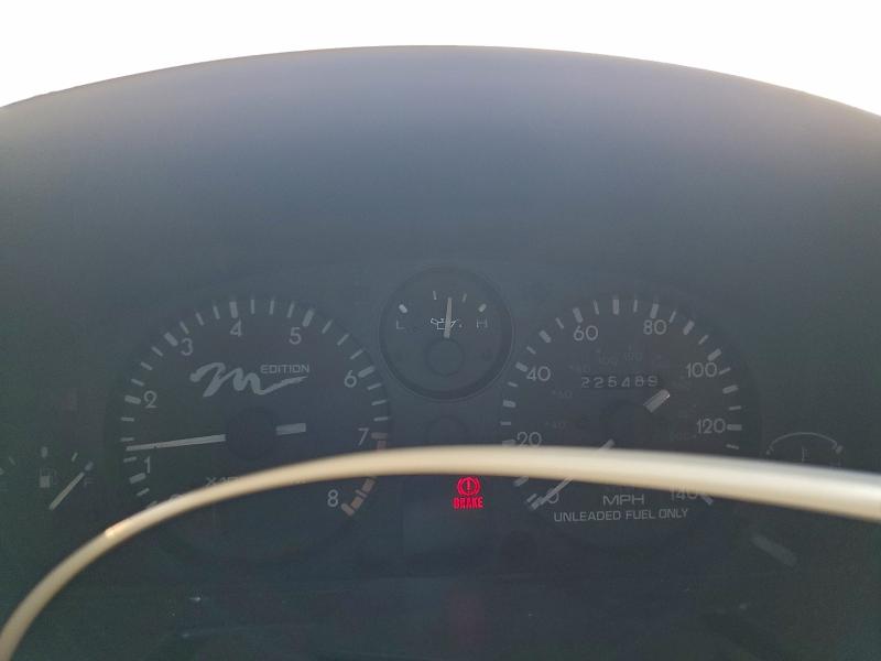 Photo 9 from auction – 1997 MAZDA MX-5 MIATA with VIN JM1NA3532V0727851
