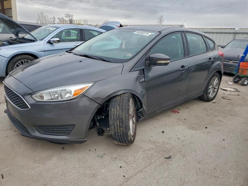 FORD FOCUS SE 2017 with VIN 1FADP3K2XHL284265 - Photo from auction