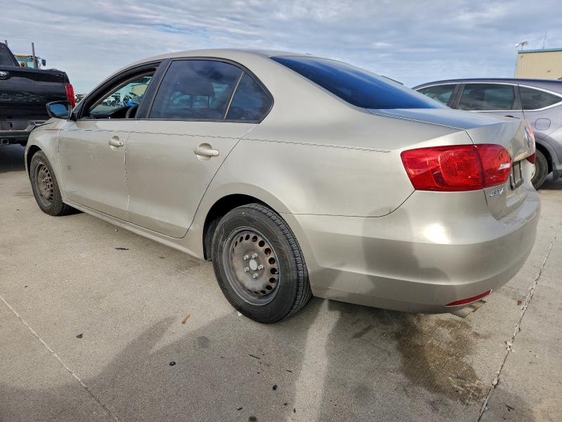 Photo 2 from auction – 2013 VOLKSWAGEN JETTA BASE with VIN 3VW2K7AJ1DM288419