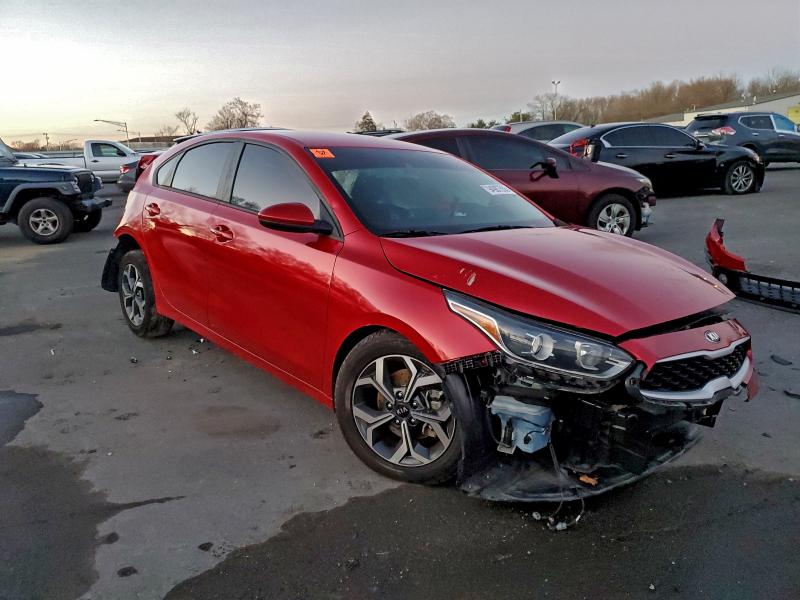 Photo 4 from auction – 2021 KIA FORTE FE with VIN 3KPF24AD5ME272165