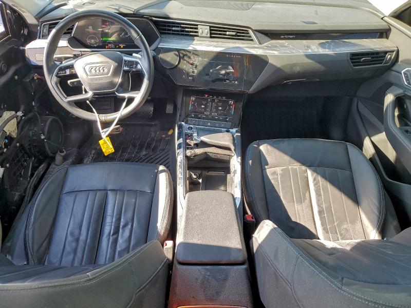 Photo 8 from auction – 2021 AUDI E-TRON PRE with VIN WA1AAAGE4MB024265
