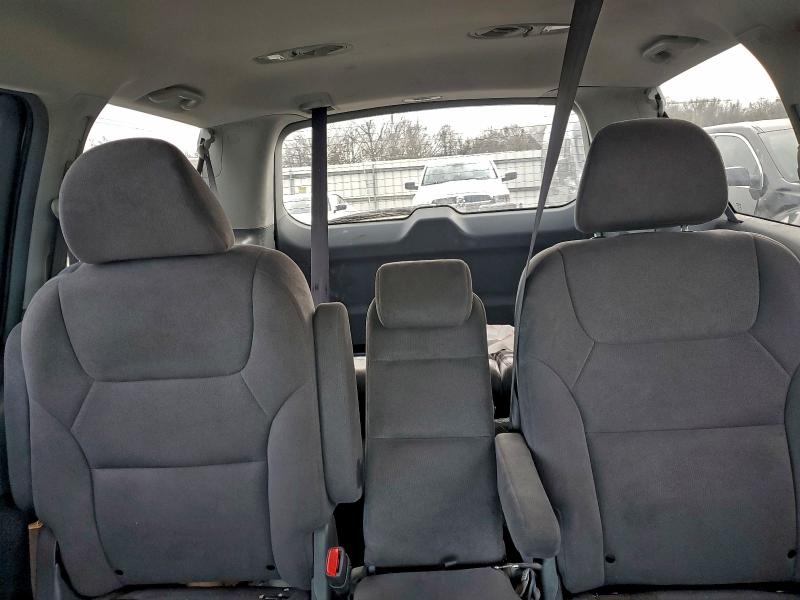 Photo 10 from auction – 2005 HONDA ODYSSEY EX with VIN 5FNRL38405B054026