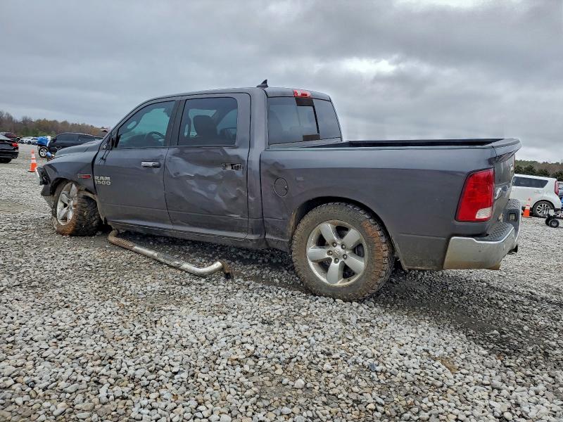 Фото 2 с аукциона – 2018 RAM 1500 SLT с VIN 1C6RR7LM6JS265037