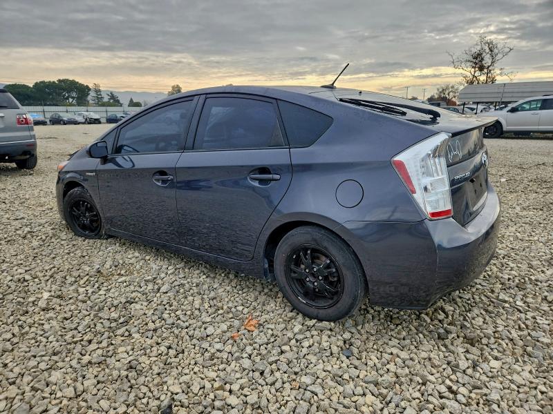 Photo 2 from auction – 2011 TOYOTA PRIUS with VIN JTDKN3DU1B5313069