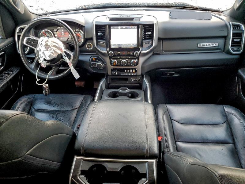 Фото 8 с аукциона – 2022 RAM 1500 с VIN 1C6SRFBT7NN164131