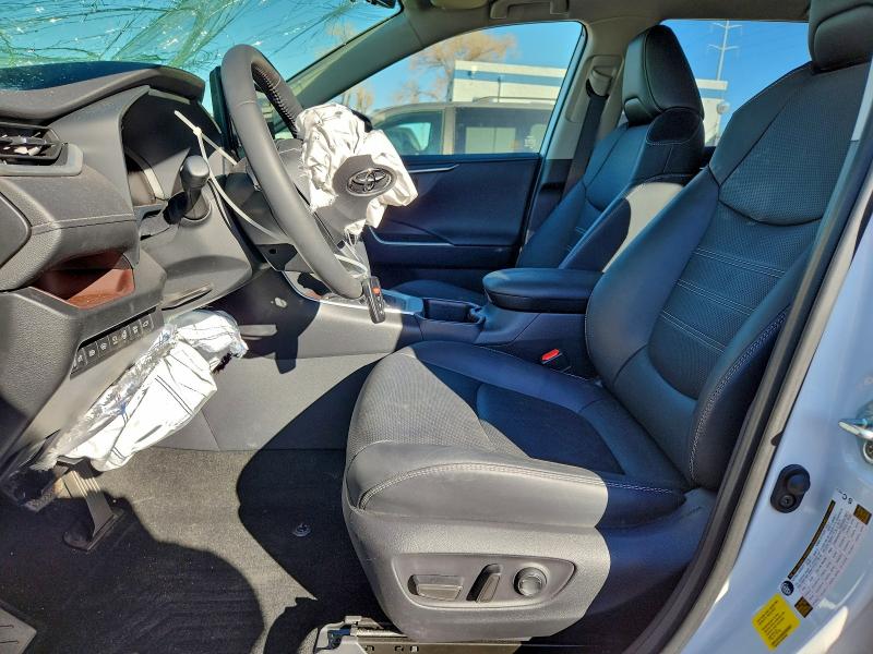 Photo 7 from auction – 2024 TOYOTA RAV4 LIMIT with VIN JTMD6RFV1RJ063929