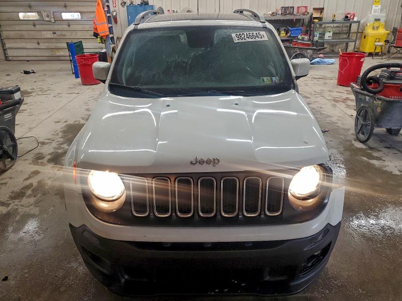 Photo 5 from auction – 2018 JEEP RENEGADE L with VIN ZACCJBBB3JPH93553