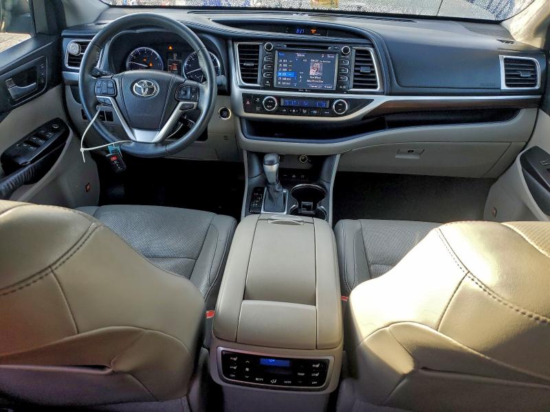 Photo 8 from auction – 2014 TOYOTA HIGHLANDER with VIN 5TDDKRFH9ES023021