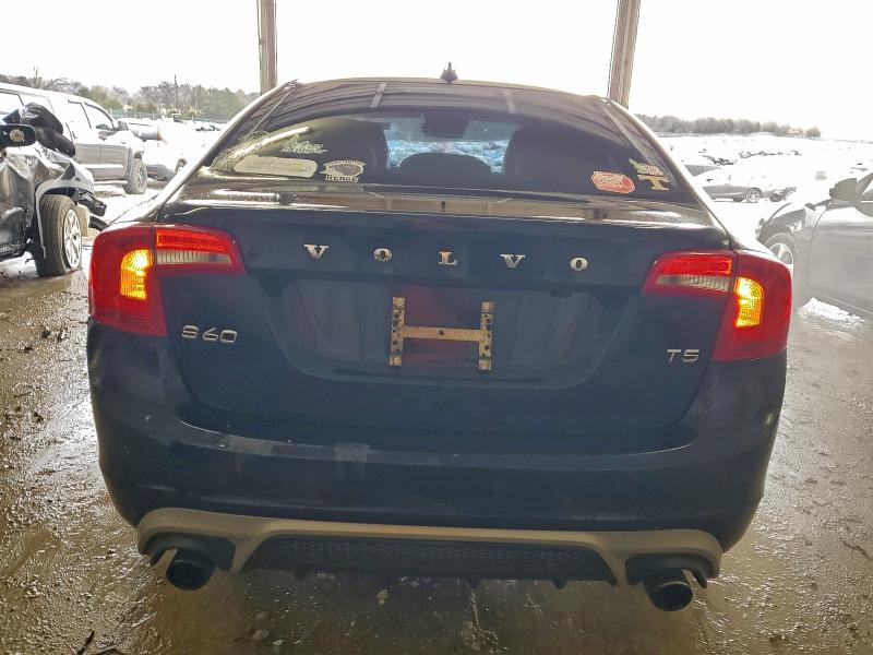 Фото 6 с аукциона – 2017 VOLVO S60 с VIN YV126MFL2H2436293