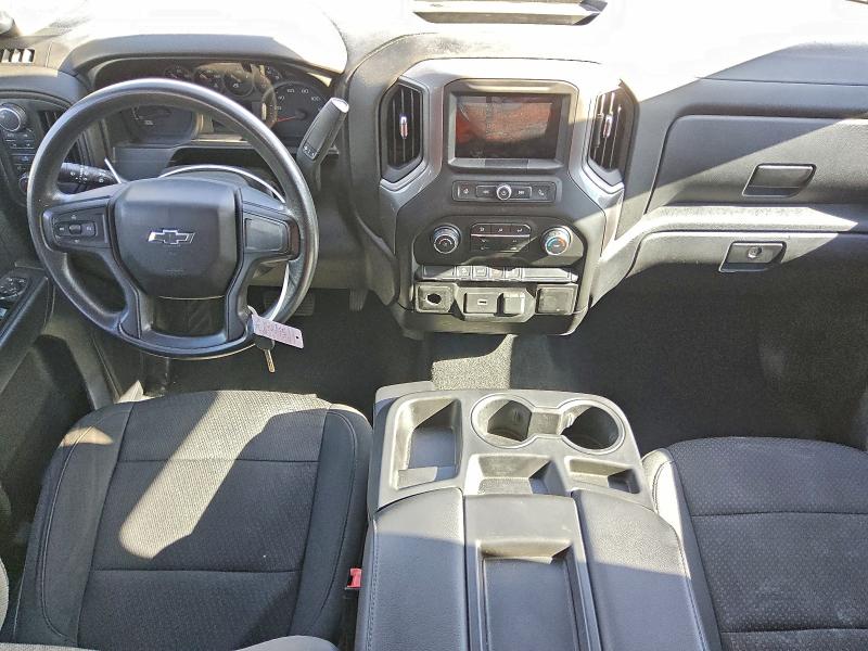 Photo 8 from auction – 2019 CHEVROLET SILVERADO with VIN 1GCRYCEF5KZ310559
