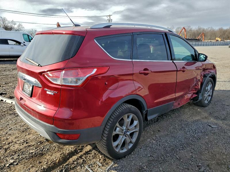 Photo 3 from auction – 2015 FORD ESCAPE with VIN 1FMCU9JX5FUA38807