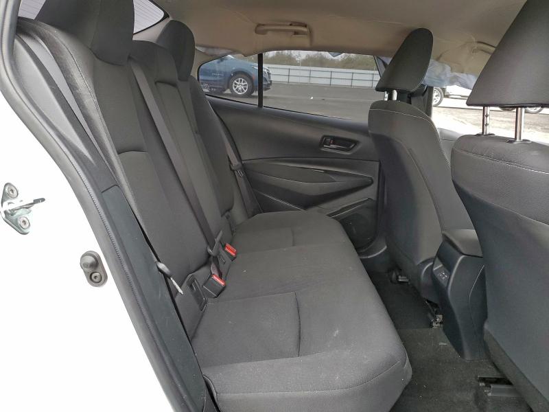 Photo 10 from auction – 2024 TOYOTA COROLLA LE with VIN JTDBCMFE2R3045110