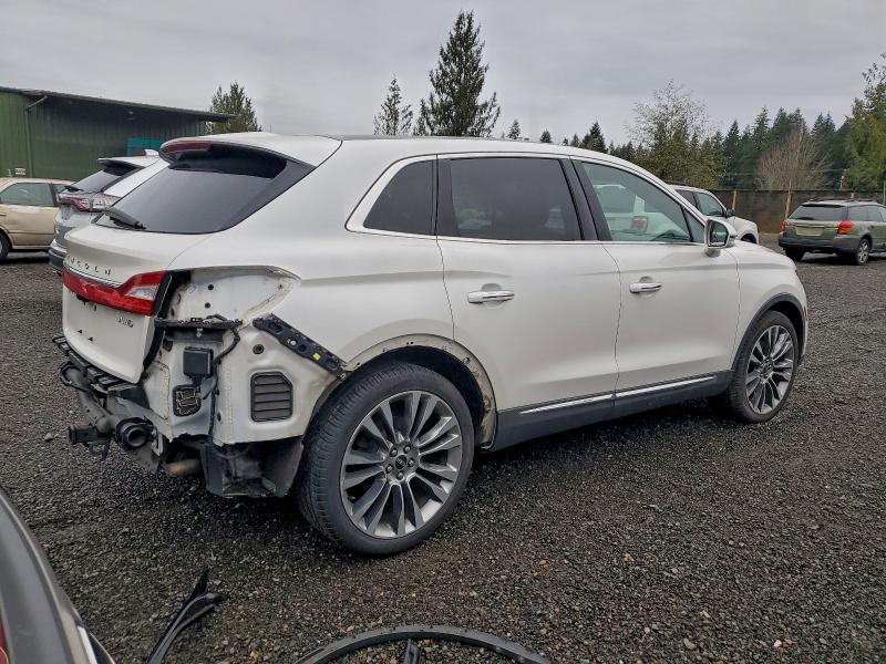 Foto 3 de la subasta – 2016 LINCOLN MKX RESERV con VIN 2LMTJ8LR8GBL63271