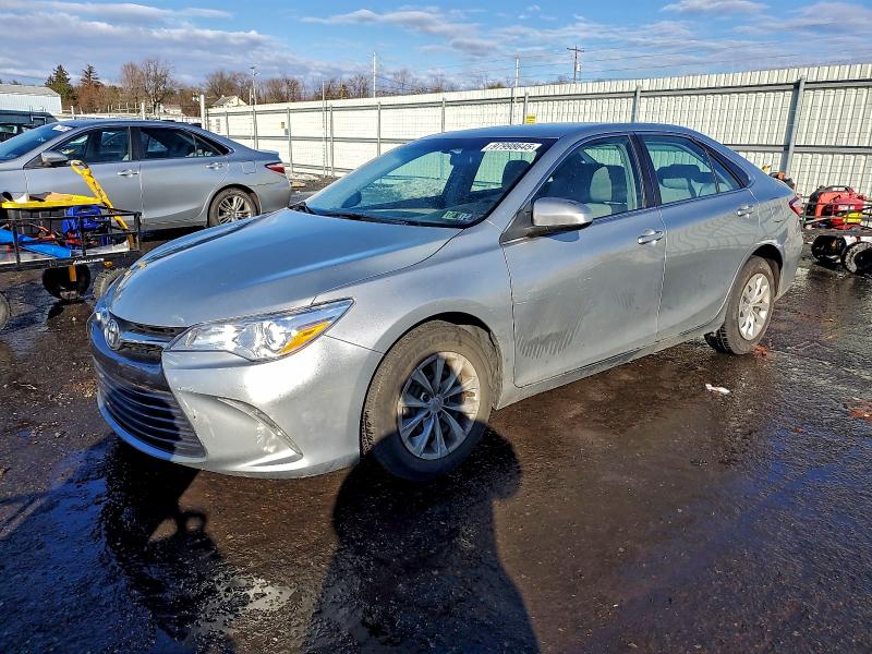 TOYOTA CAMRY 2015 with VIN 4T4BF1FK8FR489353 - Photo from auction