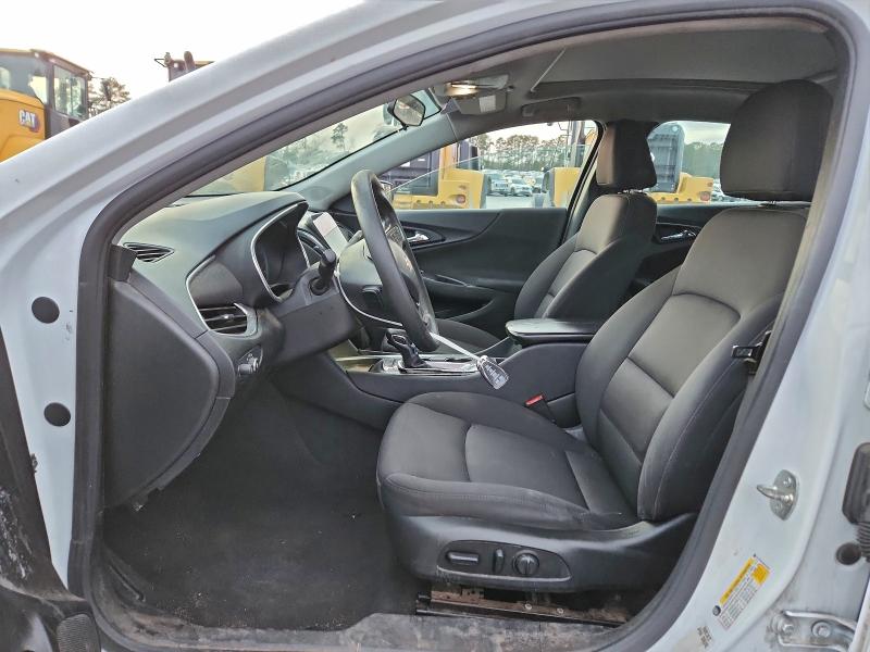 Photo 7 from auction – 2021 CHEVROLET MALIBU LT with VIN 1G1ZD5ST6MF004601
