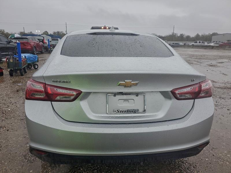 Photo 6 from auction – 2020 CHEVROLET MALIBU with VIN 1G1ZD5ST0LF078899