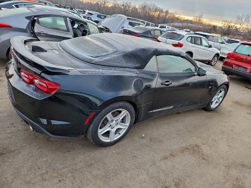 Photo 3 from auction – 2021 CHEVROLET CAMARO LS with VIN 1G1FB3DS1M0125878