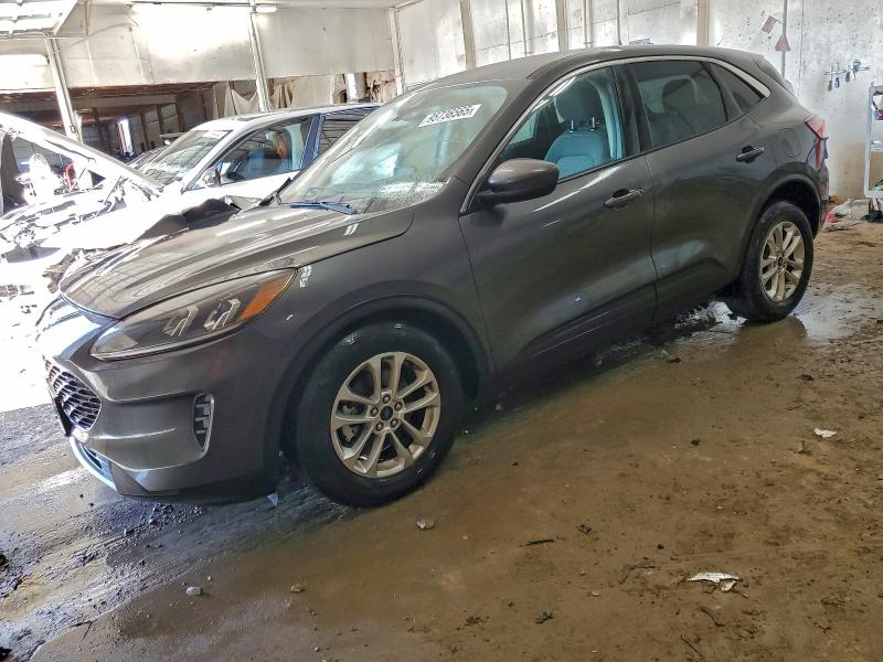 FORD ESCAPE SE 2020 with VIN 1FMCU9G68LUB69336 - Photo from auction
