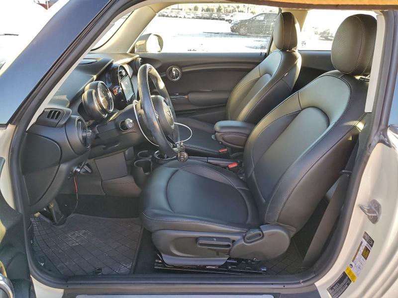 Photo 7 from auction – 2015 MINI COOPER with VIN WMWXM5C56FT939116